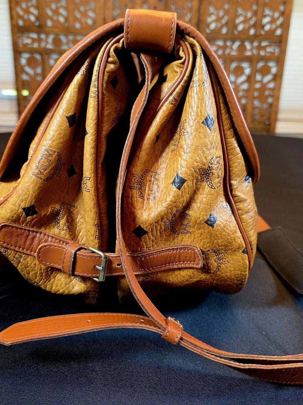 Authentic Vintage MCM Visetos Saddle Bag/Unisex Crossbody Messenger. Large space